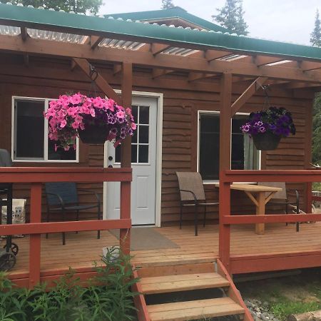 Whispering Woods Ak Cabins Kasilof Bagian luar foto